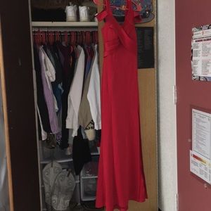 gorgeous long red prom dress size 4